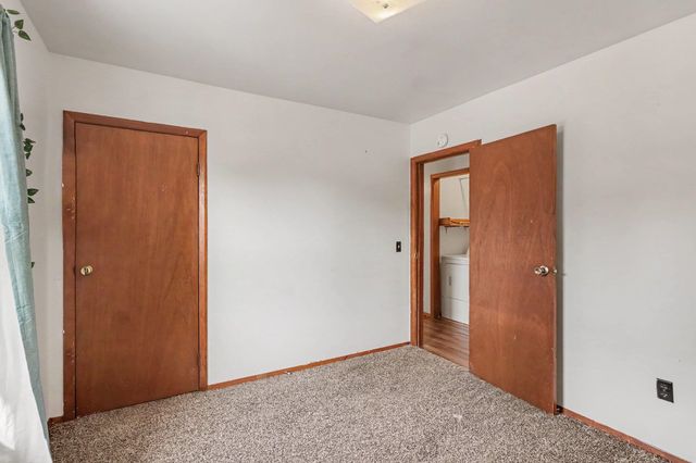1906 James Street, Essexville, MI 48732
