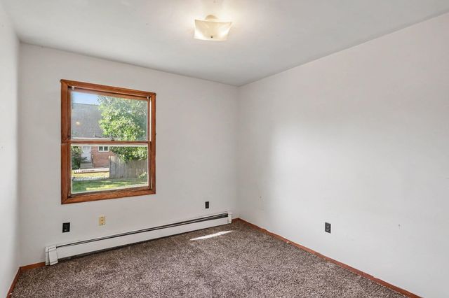 1906 James Street, Essexville, MI 48732
