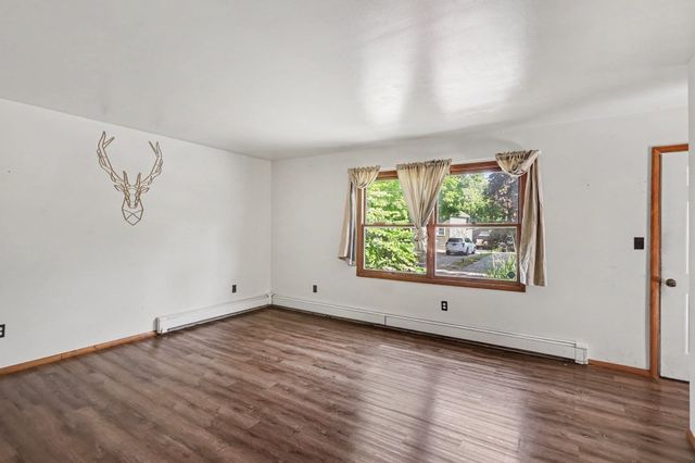 1906 James Street, Essexville, MI 48732