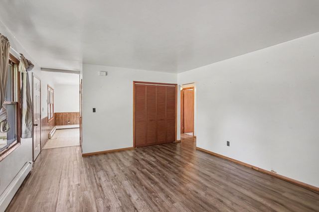 1906 James Street, Essexville, MI 48732