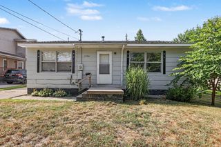 1906 James Street, Essexville, MI 48732