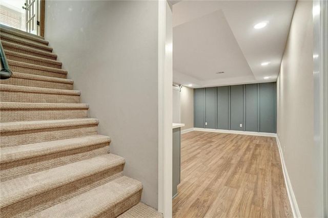 1033 Knotts Pointe Drive, Woodstock, GA 30188