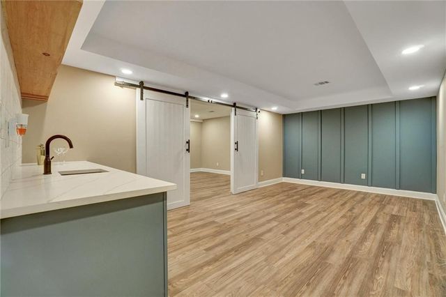 1033 Knotts Pointe Drive, Woodstock, GA 30188