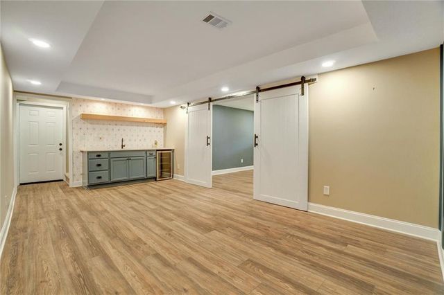 1033 Knotts Pointe Drive, Woodstock, GA 30188