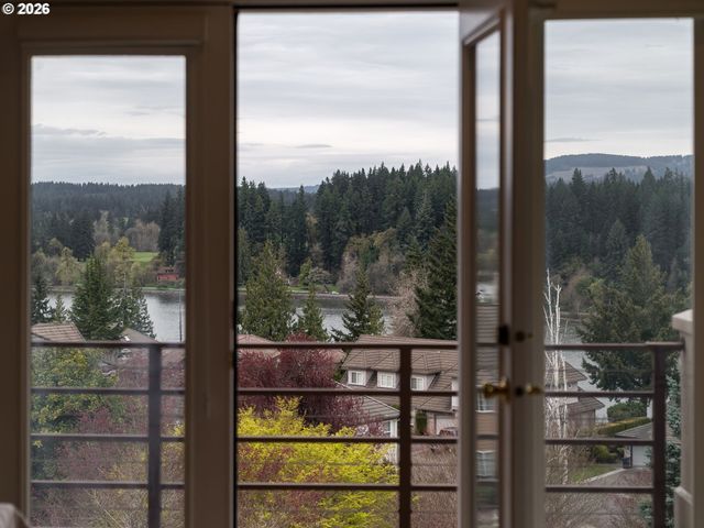 4844 Nw RAINIER Ct, Camas, WA 98607