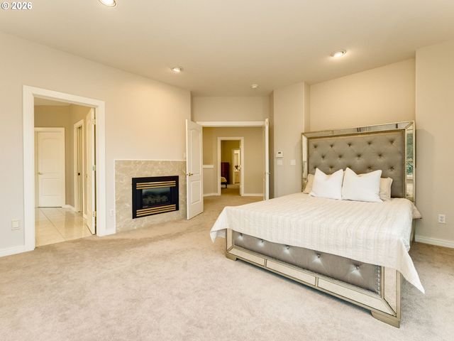 4844 Nw RAINIER Ct, Camas, WA 98607