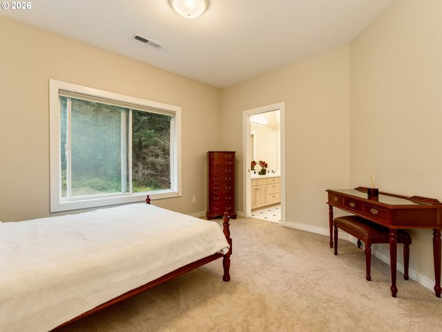 4844 Nw RAINIER Ct, Camas, WA 98607