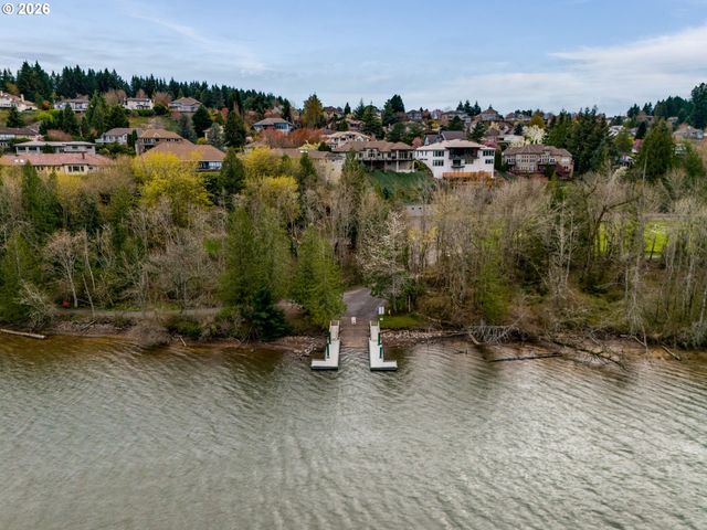 4844 Nw RAINIER Ct, Camas, WA 98607