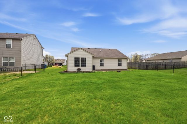 6946 Fair Ridge Drive, Indianapolis, IN 46221