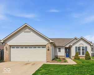 6946 Fair Ridge Drive, Indianapolis, IN 46221