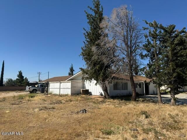 2030 Cerro Gordo Street, Mojave, CA 93501