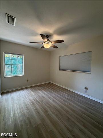 7386 Pine DR, Fort Myers, FL 33967