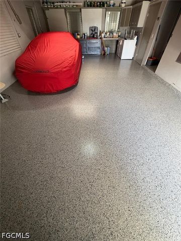 7386 Pine DR, Fort Myers, FL 33967