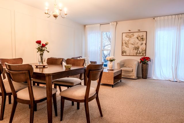 142 Kennebunk Court, Glendale Heights, IL 60139