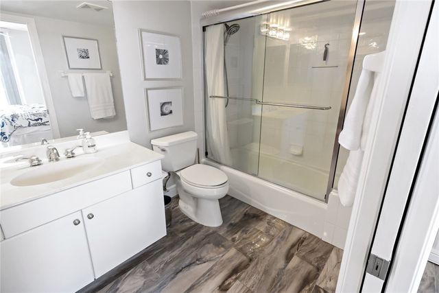 3554 Ocean Drive 402S, Vero Beach, FL 32963