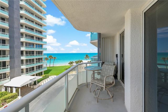 3554 Ocean Drive 402S, Vero Beach, FL 32963