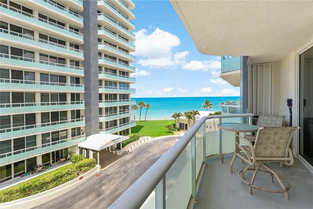 3554 Ocean Drive 402S, Vero Beach, FL 32963