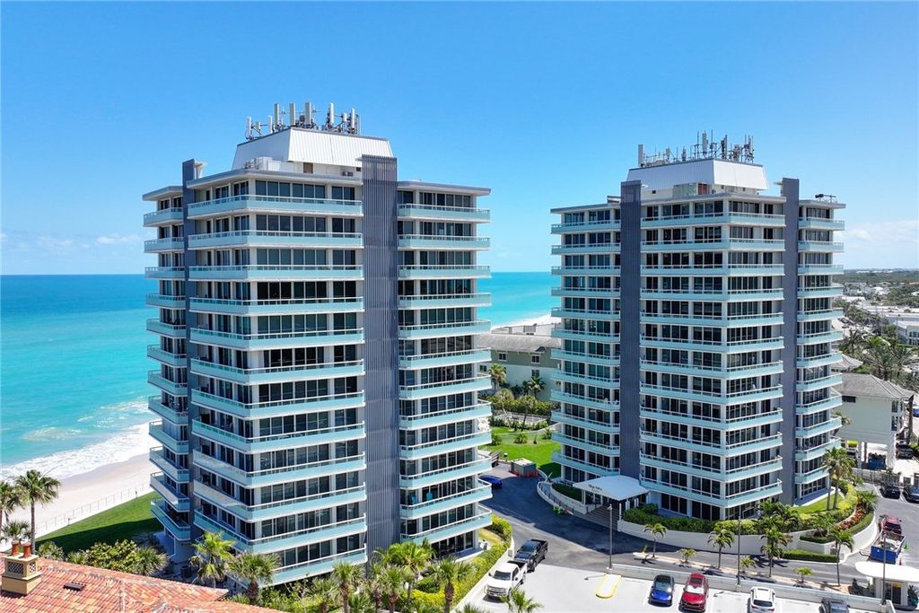 3554 Ocean Drive 402S, Vero Beach, FL 32963