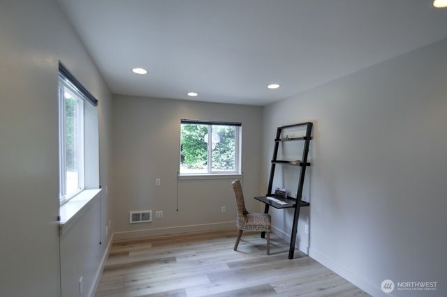 1406 Eskridge Boulevard SE, Olympia, WA 98501
