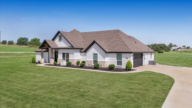 1005 Paradise Parkway, Poolville, TX 76487