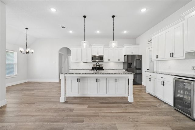 1005 Paradise Parkway, Poolville, TX 76487