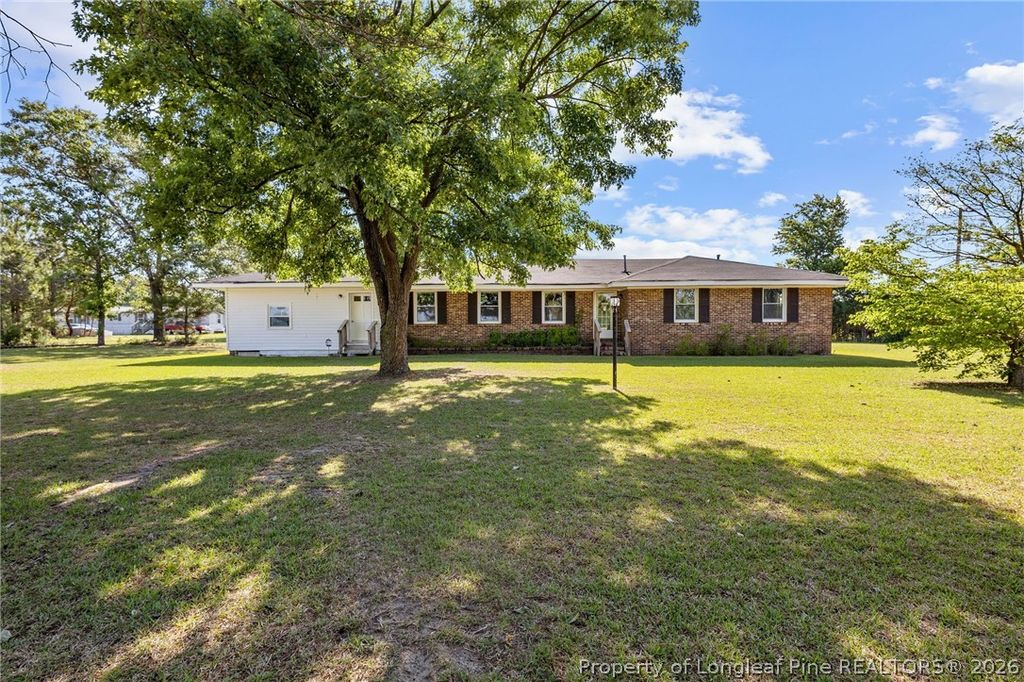 257 Plantation Road, Red Springs, NC 28377 — exterior