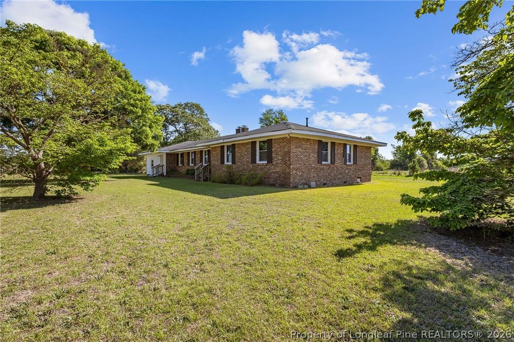 257 Plantation Road, Red Springs, NC 28377 — photo 5