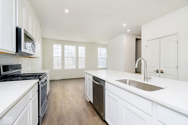 14524 Elsmere Lane, Carmel, IN 46074