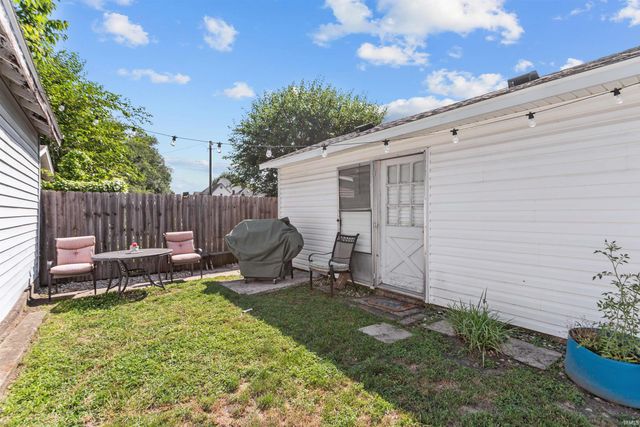 136 W 7th Street, Peru, IN 46970