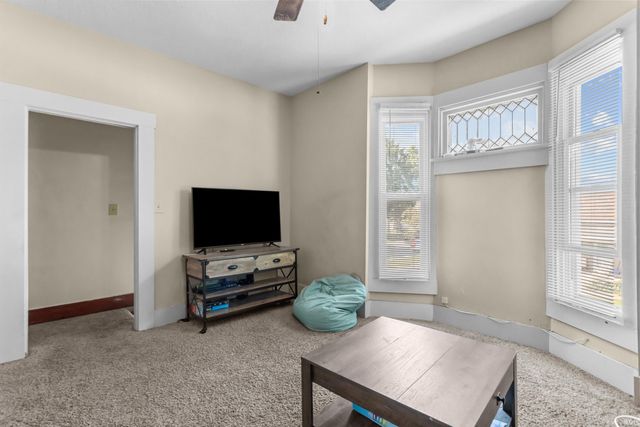 136 W 7th Street, Peru, IN 46970