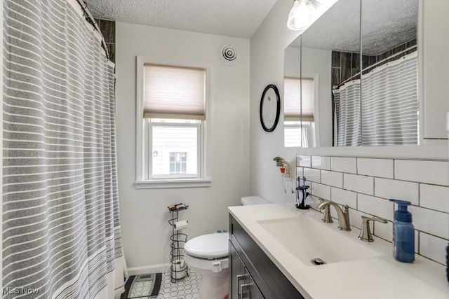 5502 Hampstead Avenue, Parma, OH 44129