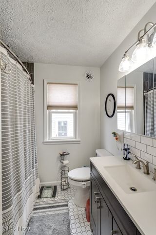 5502 Hampstead Avenue, Parma, OH 44129