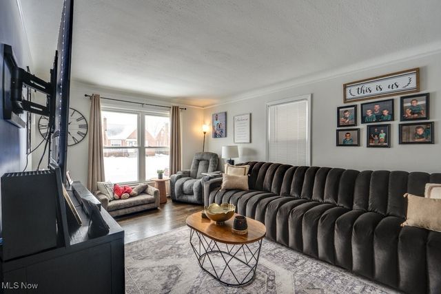 5502 Hampstead Avenue, Parma, OH 44129