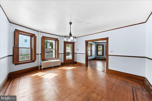 825 PEQUEA AVE, Gap, PA 17527