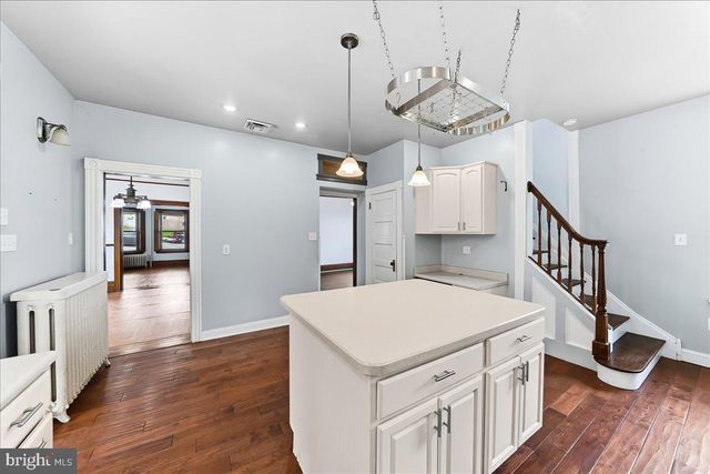 825 PEQUEA AVE, Gap, PA 17527