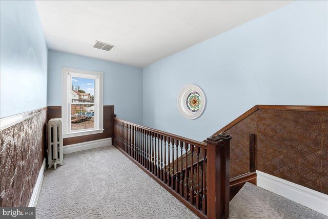 825 PEQUEA AVE, Gap, PA 17527