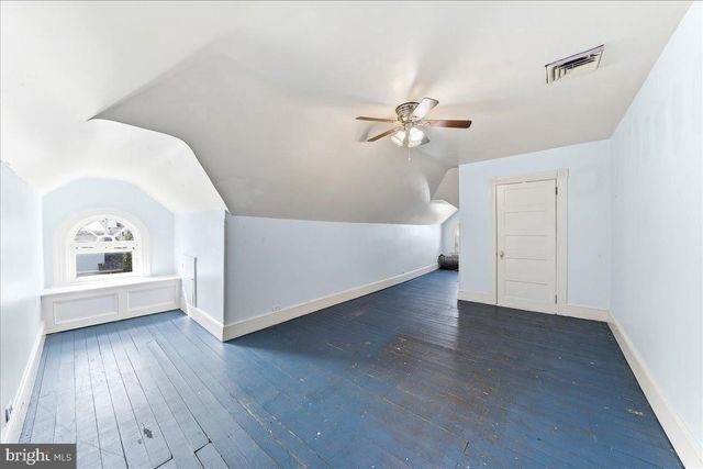 825 PEQUEA AVE, Gap, PA 17527