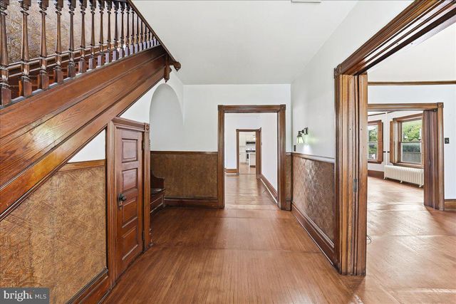 825 PEQUEA AVE, Gap, PA 17527