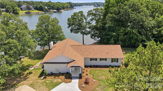 1751 Aragon Beach Road, Rock Hill, SC 29732