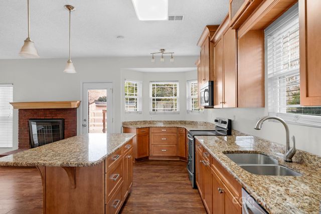 6109 Tartan Green Court, Charlotte, NC 28227