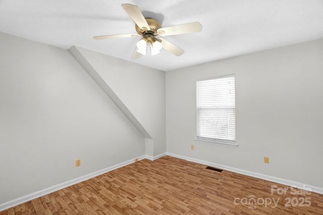 6109 Tartan Green Court, Charlotte, NC 28227