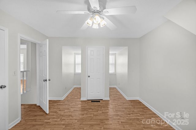 6109 Tartan Green Court, Charlotte, NC 28227