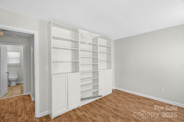 6109 Tartan Green Court, Charlotte, NC 28227