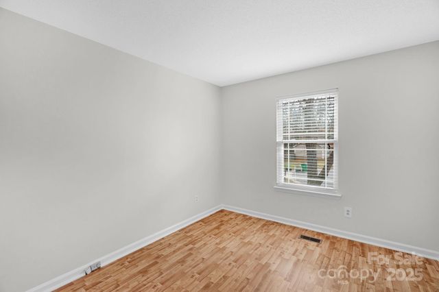 6109 Tartan Green Court, Charlotte, NC 28227