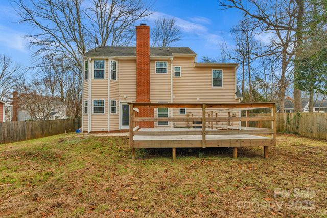 6109 Tartan Green Court, Charlotte, NC 28227