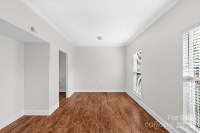 6109 Tartan Green Court, Charlotte, NC 28227