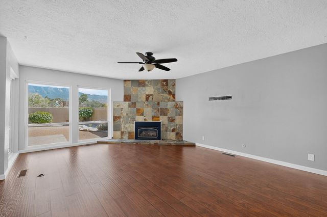 795 Tramway Lane NE UNIT C, Albuquerque, NM 87122