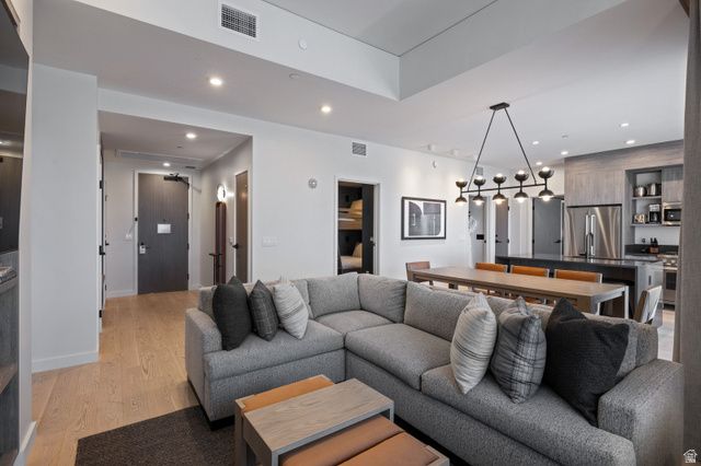 2417 W HIGH MOUNTAIN ROAD #2611, Park City, UT 84098