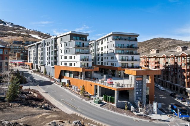 2417 W HIGH MOUNTAIN ROAD #2611, Park City, UT 84098