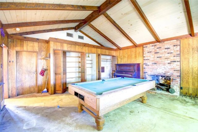 585 N Wendy Drive, Newbury Park, CA 91320